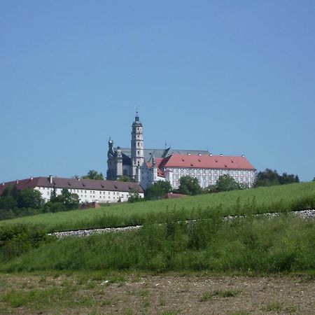 Tagungshaus Im Kloster Neresheim Hotel ภายนอก รูปภาพ