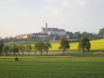 Tagungshaus Im Kloster Neresheim Hotel ภายนอก รูปภาพ