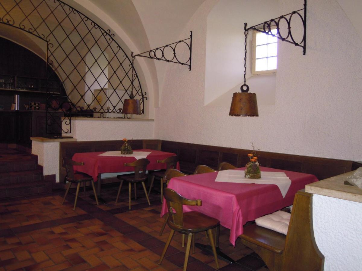 Tagungshaus Im Kloster Neresheim Hotel ภายนอก รูปภาพ